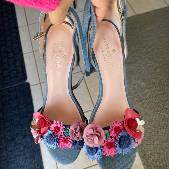 KATE SPADE🖤 Summer Floral Heels - Picture 4 of 5